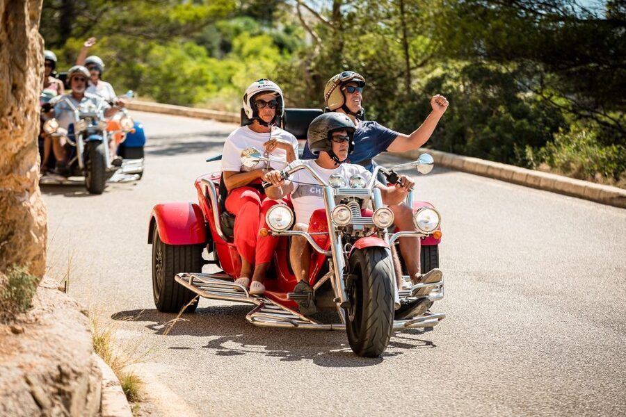 V8 Trike Tour mit Fahrer/Guide für max 4Gäste - Into the Tramuntana: UNESCO Roads and Green Valley Views
